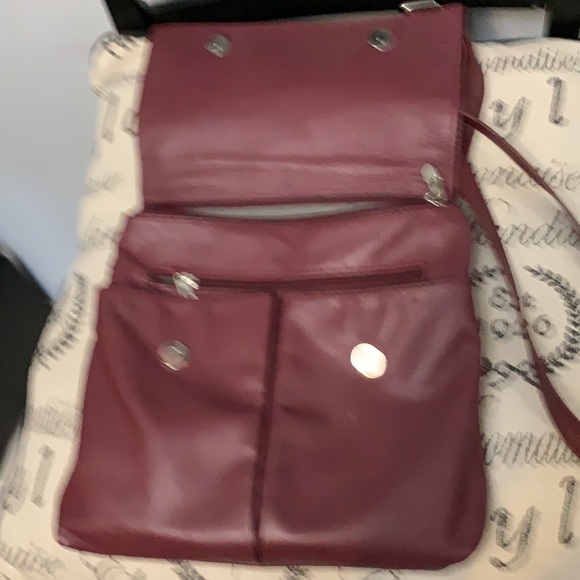 Vera Pelle Italian leather crossbody bag - Picture 4 of 7